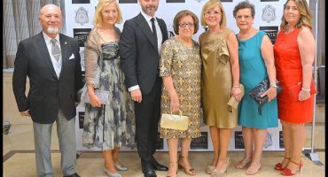 traje de fallera, indumentaria valenciana, espolín amparo gómez