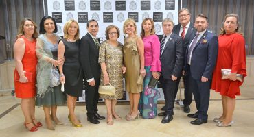 traje de fallera, indumentaria valenciana, espolín amparo gómez